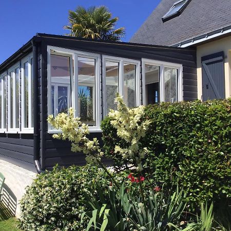Les Camelias Bed and Breakfast Binic Esterno foto