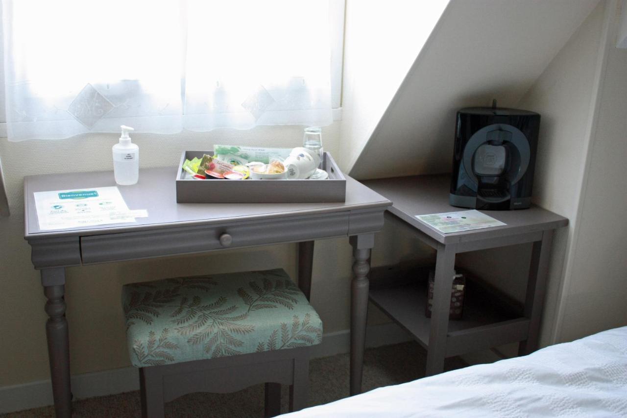 Les Camelias Bed and Breakfast Binic Esterno foto